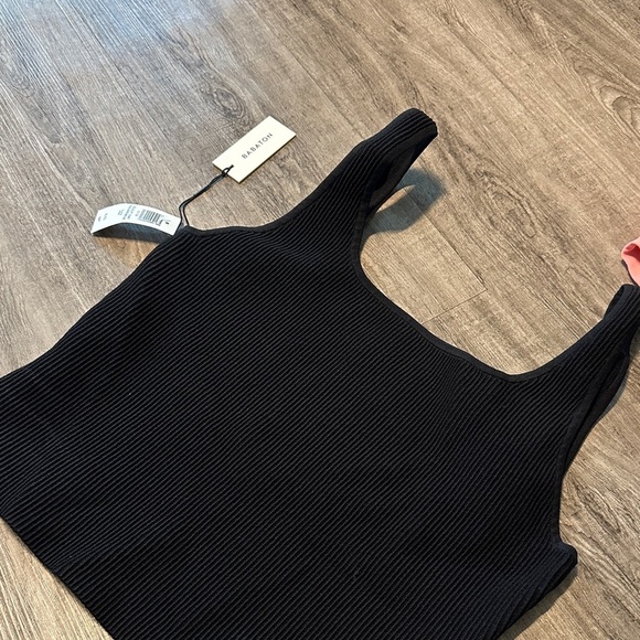 Babaton
Sculpt Knit Squareneck Cropped Tank - Picture 4 of 6